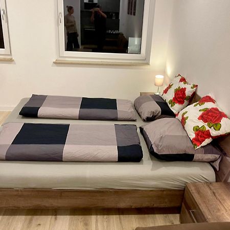 Neu Grosse Einzimmerwohnung Im Zentrum Goldstadt Pforzheim Schloessle 외부 사진