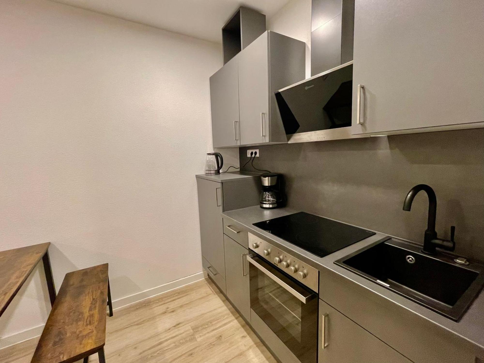 Neu Grosse Einzimmerwohnung Im Zentrum Goldstadt Pforzheim Schloessle 외부 사진
